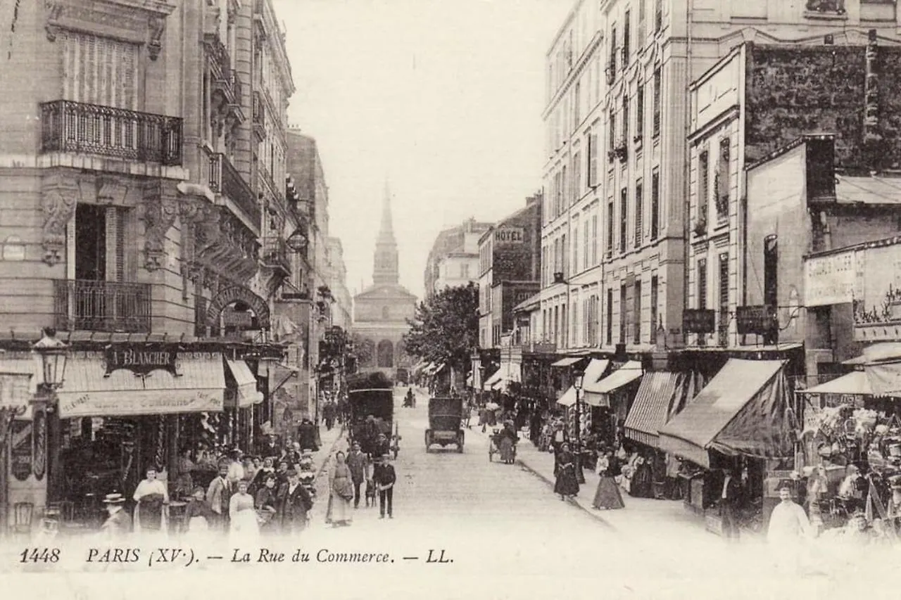 Relais Cocorico Fondary Eiffel Tower District *